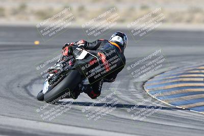 media/Dec-01-2025-Moto Forza (Mon) [[2daa91e15f]]/1-Advanced Group/Session 2 Turn 11 Backside/